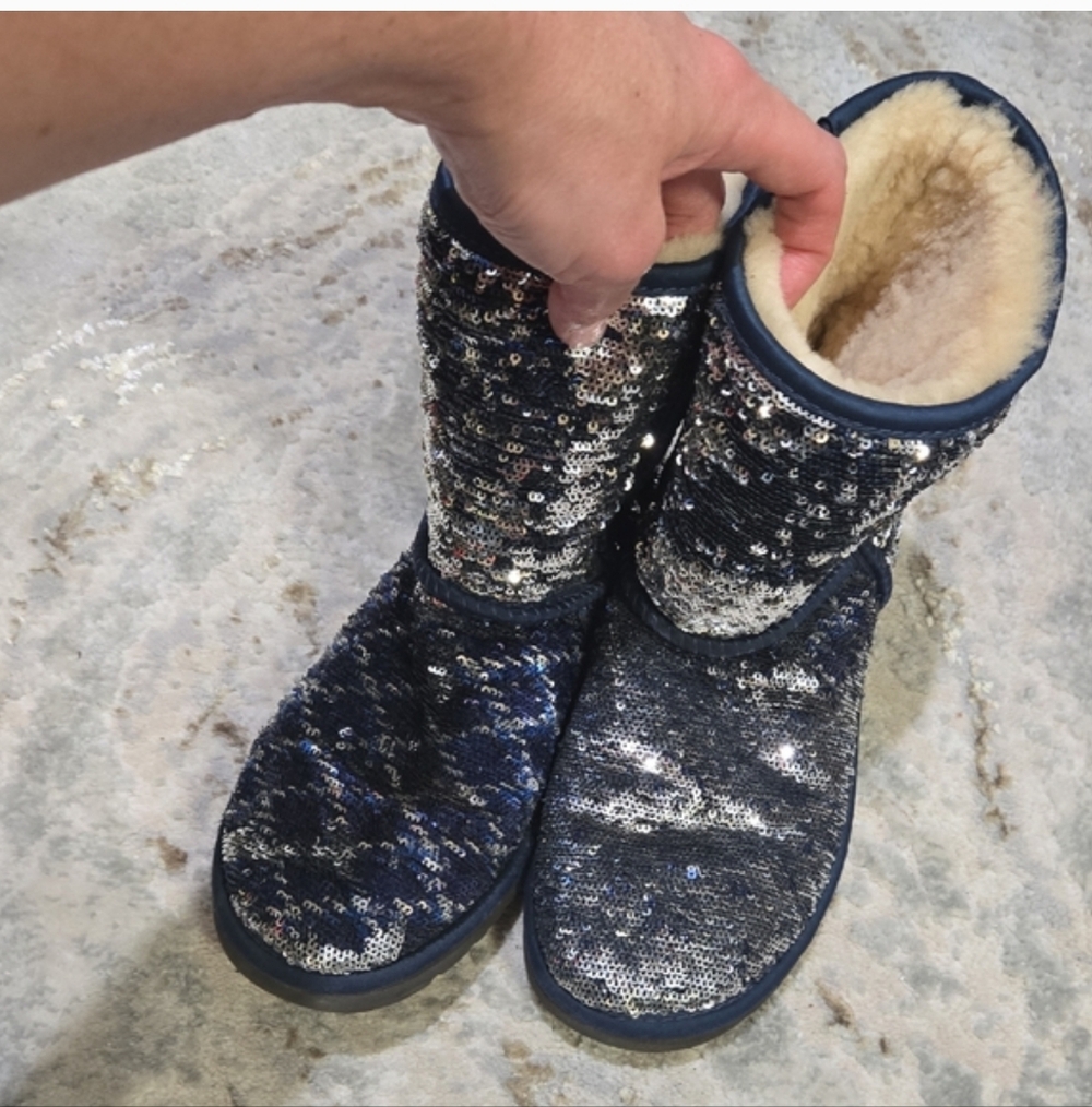 UGG Blue Sequin Women's Boots Size 6